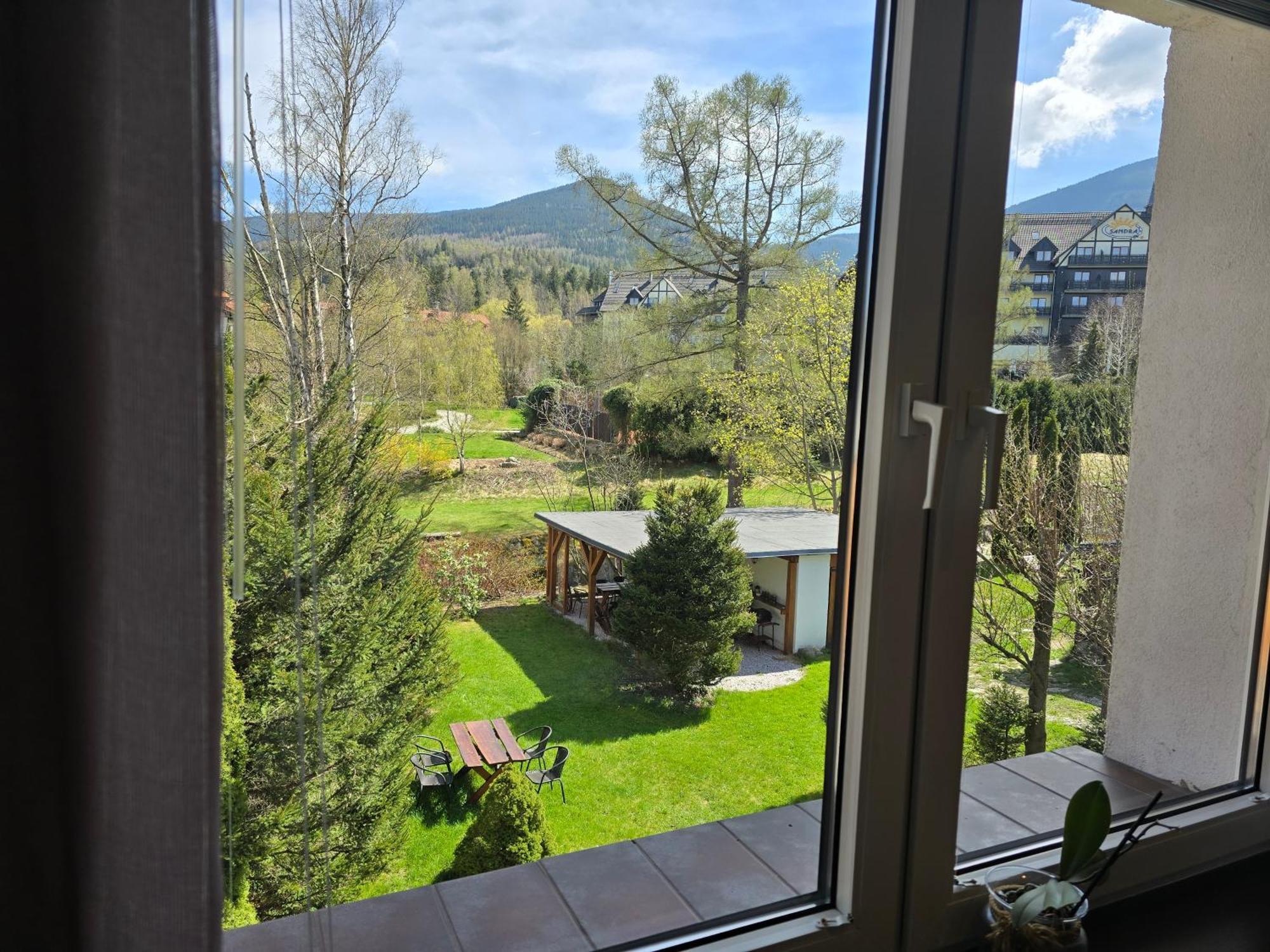 Pokoje Bardzo Goscinne Karpacz Exterior foto